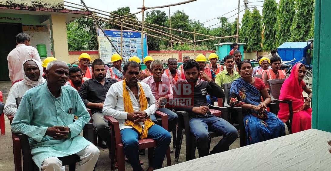 पंचायत स्वच्छता रथ को बीडीओ ने हरी झंडी दिखाकर किया रवाना 2