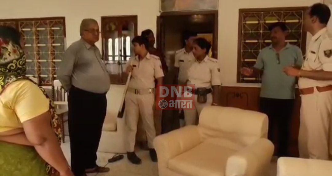 बेगूसराय में भीषण डकैती की घटना, पुलिस ने घर के नौकर और एक महिला को किया गिरफ्तार 2