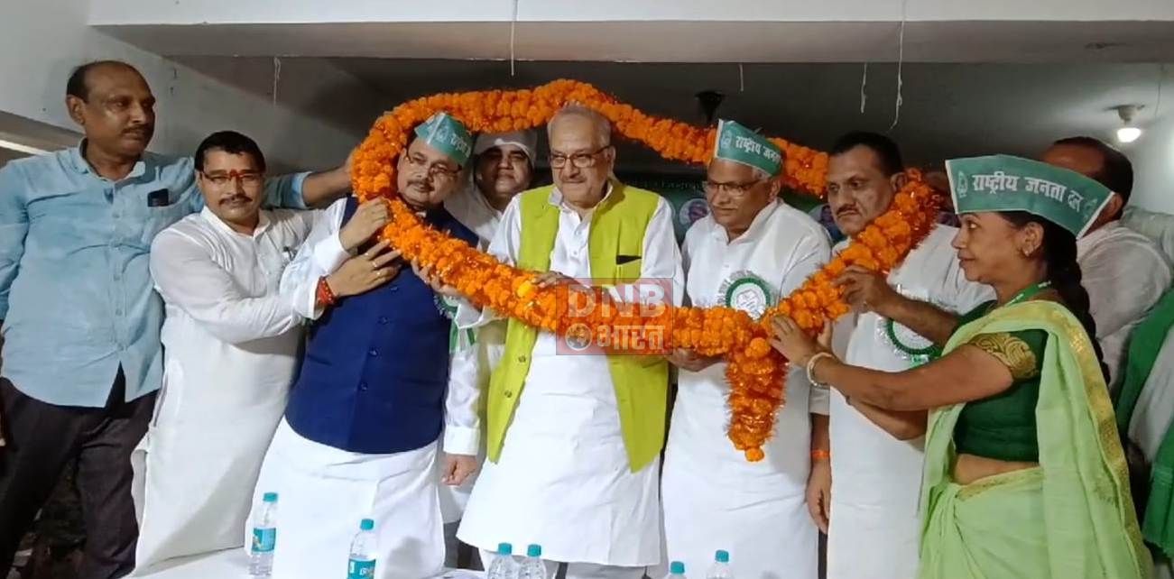 नालंदा: राजद का कार्यकर्ता सम्मेलन का हुआ आयोजन,बूथ अध्यक्ष समेत कई अध्यक्ष हुए शामिल,विधि मंत्री शमीम अहमद ने किया उद्घाटन 2