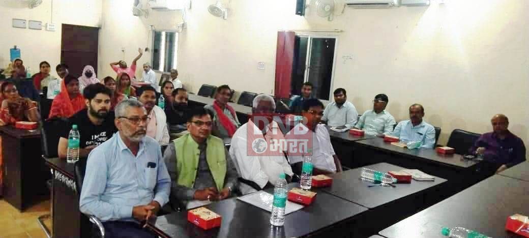 पंसस की बैठक में पेंशन,राशनकार्ड,सोख्ता,मेंडेज,कृषि की मुद्दों पर सदन में हुई चर्चा 3