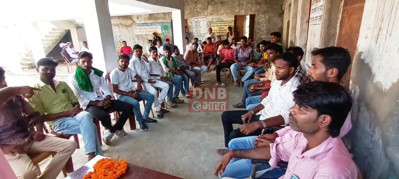 नवमनोनित राजद के प्रदेश उपाध्यक्ष कुमार रुपेश यादव का राजद कार्यकर्ताओ ने किया भव्य स्वागत 4