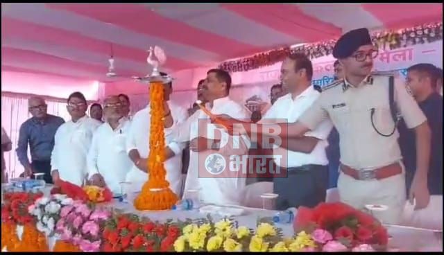 ऐतिहासिक सिमरिया कल्पवास मेला का जल संसाधन मंत्री संजय कुमार झा ने फीता काट कर किया उद्घाटन 3