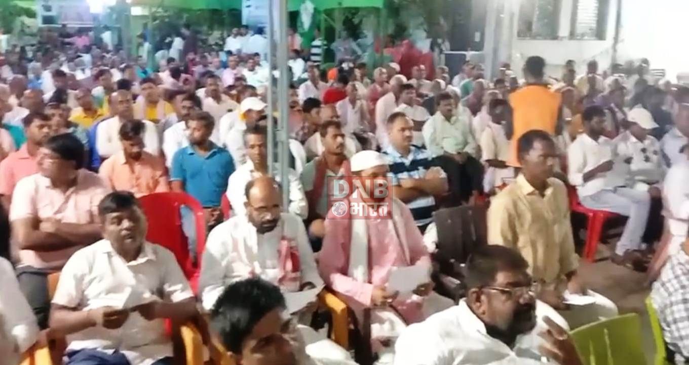 खगड़िया:- परबत्ता जदयू विधायक आवास पर कर्पूरी चर्चा कार्यक्रम में पहुंचे मंत्री सह नेतागण,विपक्षियों पर जमकर साधा निशाना 4