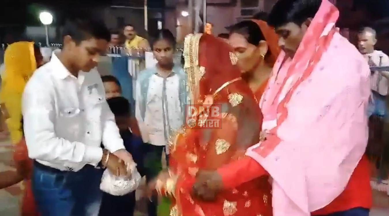 खगड़िया जिला के बहुचर्चित श्रीरामेश्वर महादेव मंदिर,नयागांव में ग्रामीणों ने कराई एक प्रेमी युगल की शादी,ईलाके में बना चर्चा का विषय 2