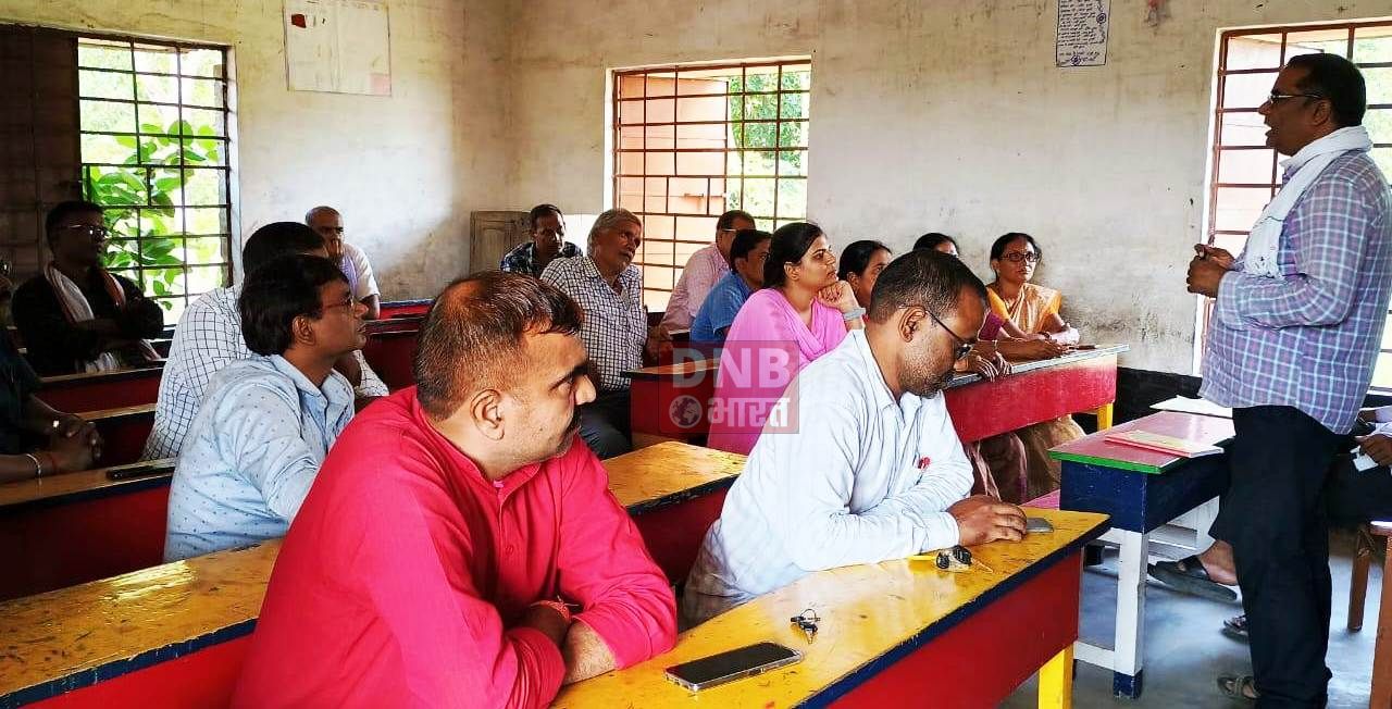 नई शिक्षक नियमावली बिहार नियोजित शिक्षकों के साथ छलावा और धोखा है-साकेत कुमार सिंह 2