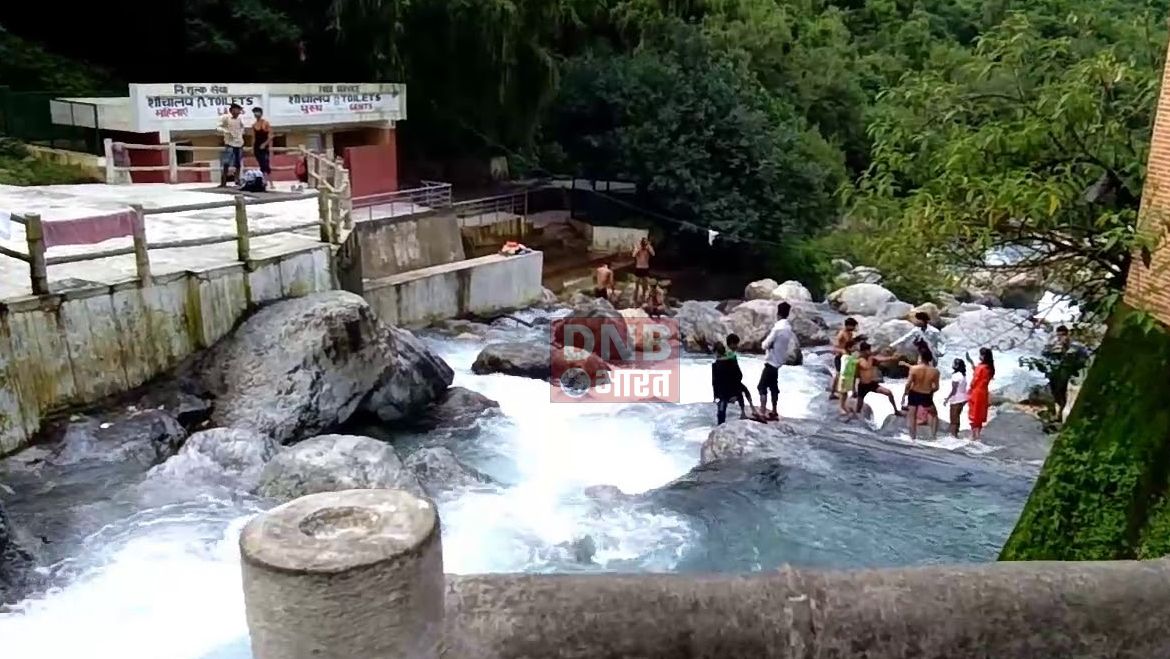 नवरात्र विशेष : भैरोनाथ के दर्शन बगैर पूरा नहीं होता वैष्णो देवी का दर्शन, जानें क्या है मां वैष्णो धाम का महात्म्य और रोचक तथ्य 3