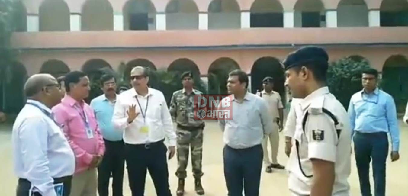 बिहार शिक्षा विभाग के अपर मुख्य सचिव के.के. पाठक आज खगड़िया पहुंचे 2