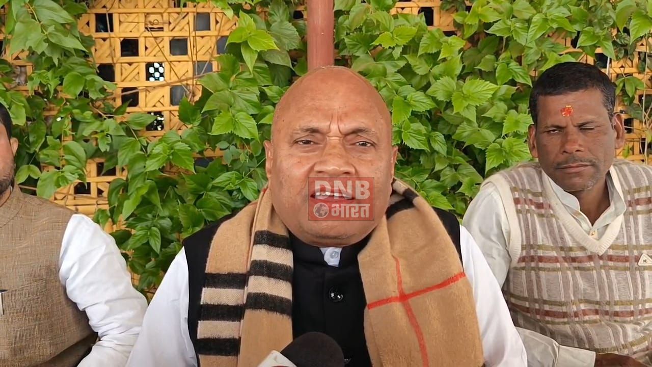 नालंदा: तेलंगाना के सीएम के द्वारा बिहारवासियो पर किए गए अमर्यादित टिप्पणी पर आरसीपी सिंह ने कहा:-बिहार में महागठबंधन में शामिल कांग्रेस के नेताओं को स्वीकार करना होगा की उनका डीएनए भी खराब है। 2