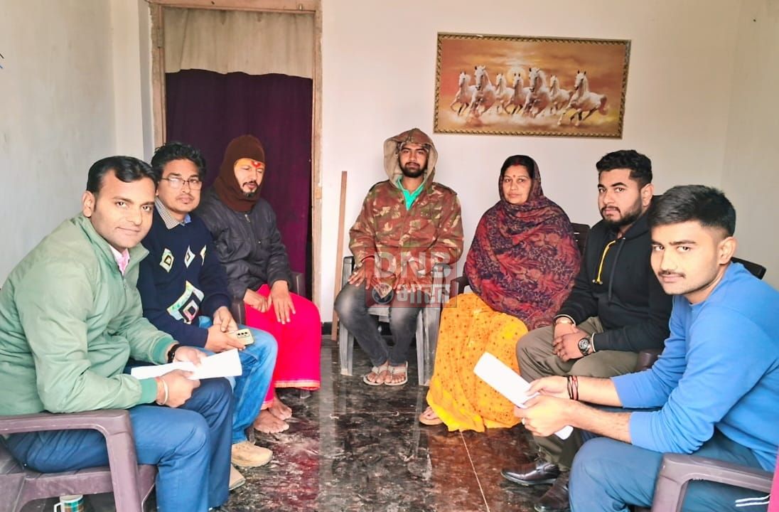 अभाविप मंझौल नगर इकाई एवं कॉलेज इकाई के द्वारा देश की सेवा व युवाओं को प्रेरित करने के लिए चलाया गया जन जागरूकता अभियान 3