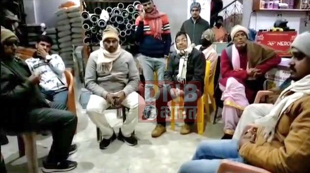 बेगूसराय में ग्राहक बनकर आया चोर, दो लाख रुपए की चोरी की घटना का दिया अंजाम, सीसीटीवी में हुआ कैद 4