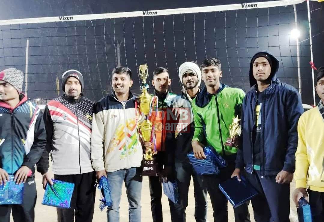 वॉलीबॉल प्रतियोगिता में रतनपुर की टीम ने 3-1 से पिढ़ौली टीम को किया पराजित 2