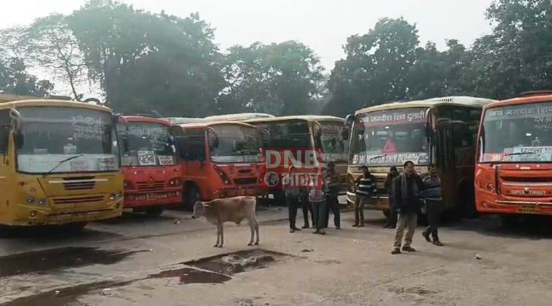 समस्तीपुर: वाहन चालक के हड़ताल से यात्रियों की बढ़ी परेशानी,सरकार के तुगलकी फरमान के विरोध में सड़क पर उतरे चालक 3