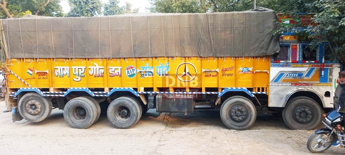 बछवाड़ा टोल प्लाजा के समीप मध्य निषेध टीम ने प्लाई लदी ट्रक से 835 कार्टन विदेशी शराब किया जप्त , ट्रक चालक गिरफ्तार 2