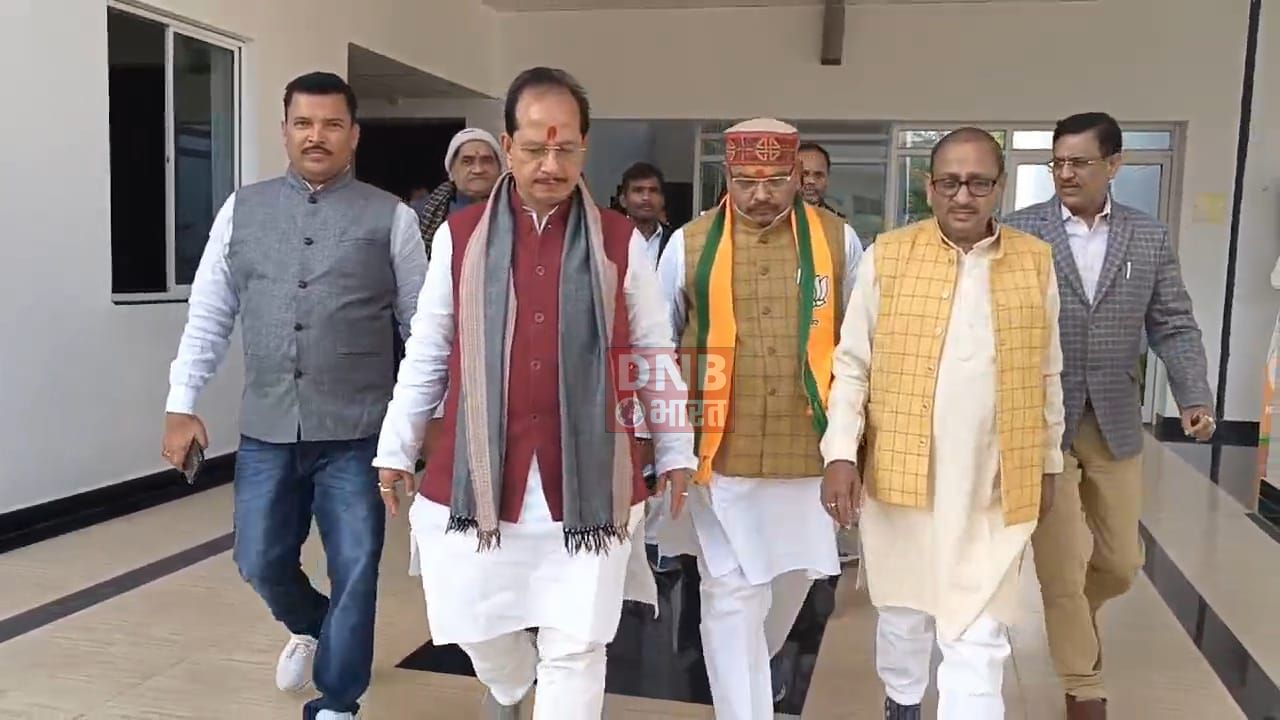 नेता प्रतिपक्ष विजय कुमार सिन्हा ने सीट शेयरिंग को लेकर महागठबंधन पर कसा तंज, कहा - महागठबंधन स्वार्थी लोगो की जमात बन गई है 3