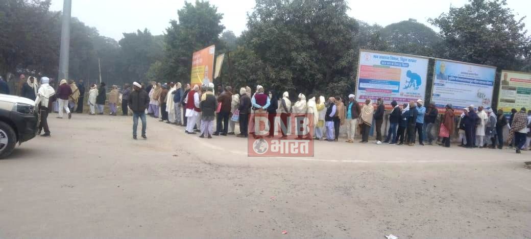 बरौनी में 715 में 696 मतदाता ने अपने अपने मताधिकार का किया प्रयोग, बरौनी में कुल 97.34 प्रतिशत मतदान हुआ 3