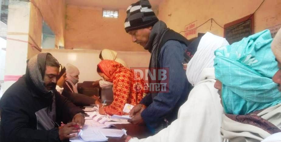 बरौनी में 715 में 696 मतदाता ने अपने अपने मताधिकार का किया प्रयोग, बरौनी में कुल 97.34 प्रतिशत मतदान हुआ 2