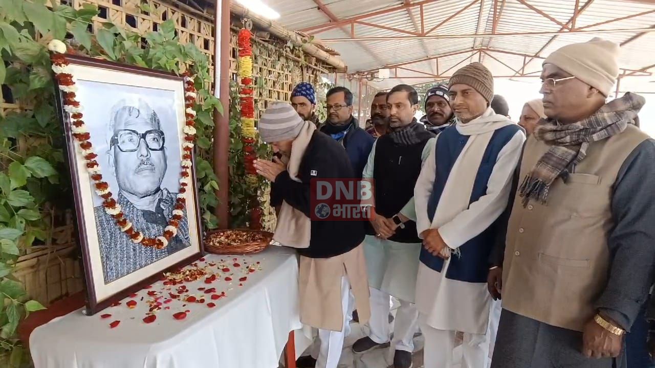 पूर्व केंद्रीय मंत्री आरसीपी सिंह का नीतीश कुमार पर तंज,कहा :- मुख्यमंत्री नीतीश कुमार अपनी गद्दी को बचाने के चक्कर में सारे उसूलों को दिखाया ठेंगा 3