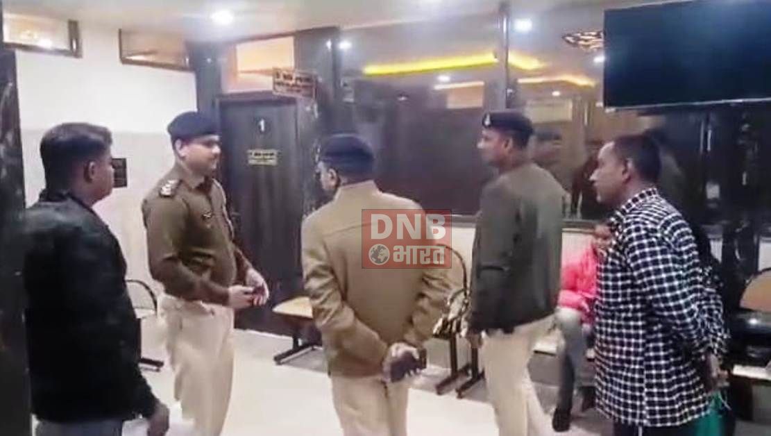 बेगूसराय में बेंखौफ अपराधियों ने दिनदहाड़े एक युवक को गोली मारकर किया घायल, निजी अस्पताल में भर्ती 3