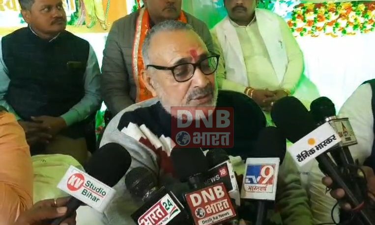 बरौनी से श्रद्धालुओं को लेकर आस्था स्पेशल ट्रेन अयोध्या के लिए हुआ प्रस्थान,केन्द्रीय मंत्री गिरिराज सिंह व भाजपा के राष्ट्रीय मंत्री ने हरी झंडी दिखाकर किया रवाना 3