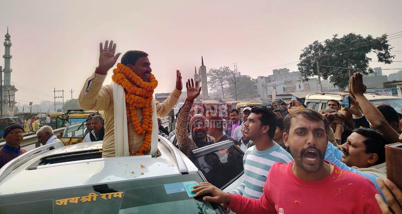 आप सबों के स्नेह के बदौलत हमने इस क्षेत्र में अमन चैन व शांति बहाल करने में सफलता प्राप्त किया,आप सबों का स्नेह सदा याद रहेगा - दिवाकर प्रसाद सिंह 4