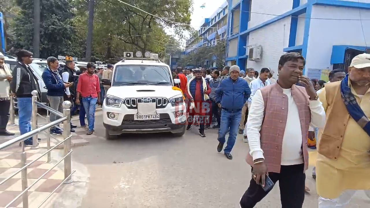 नालंदा: डीएम की अध्यक्षता में अविश्वास प्रस्ताव के विरुद्ध जिप सदस्य की हुई बैठक,बैठक के बाद हुए मतदान में 19/2 से अविश्वास हुआ पारित 3