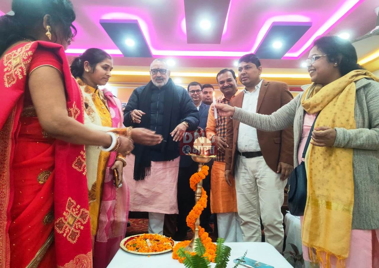 बेगूसराय जिला का पहला पंचायत पपरौर पंचायत है जो वाई फाई से जुड़ा और इंटरनेट ब्रॉडबैंड कनेक्टिविटी से हुआ लैस 3