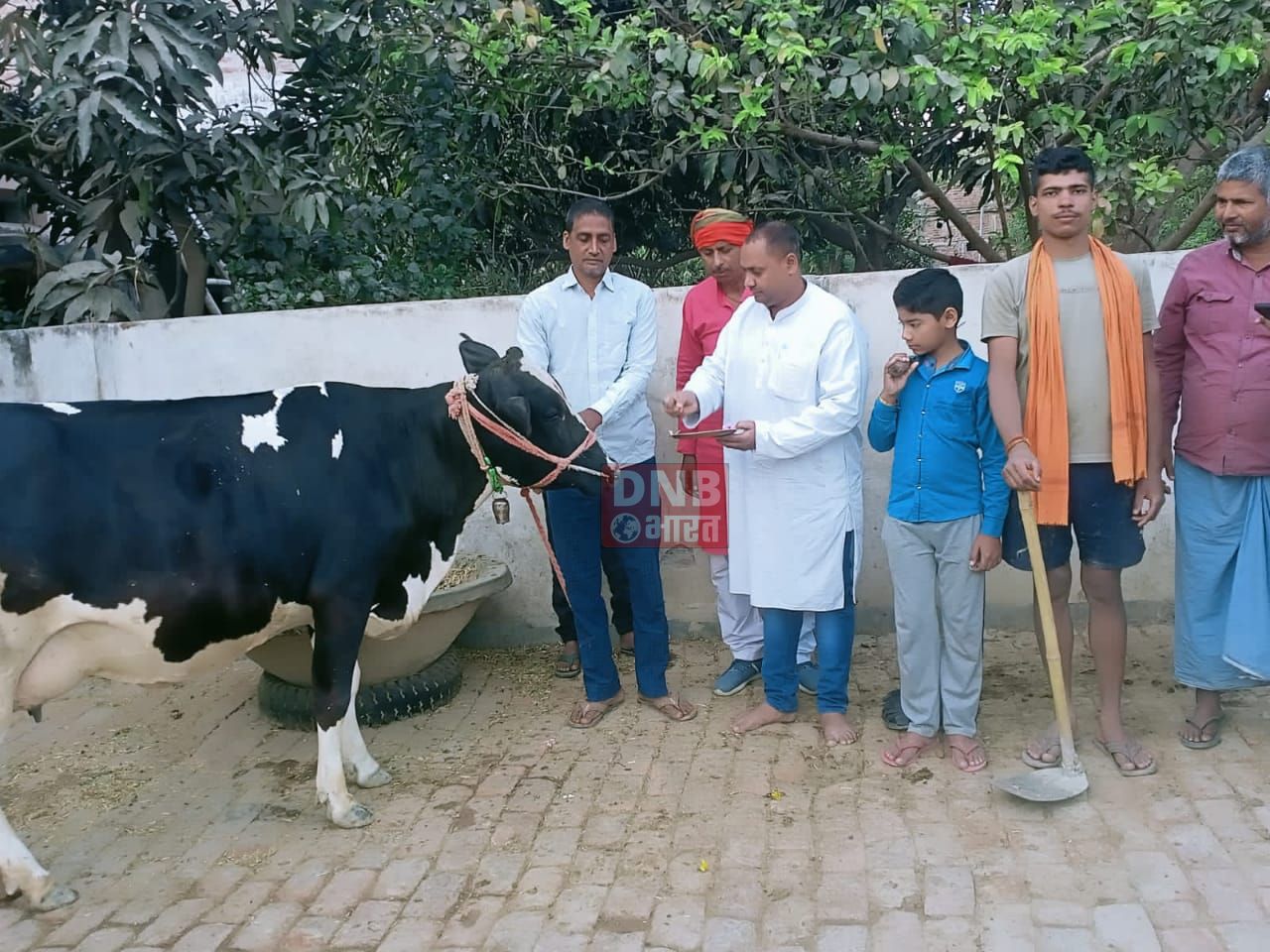 बछवाड़ा के भाजपा कार्यकर्ताओं ने ग्राम परिक्रमा यात्रा को लेकर किया किसान चौपाल का आयोजन 6