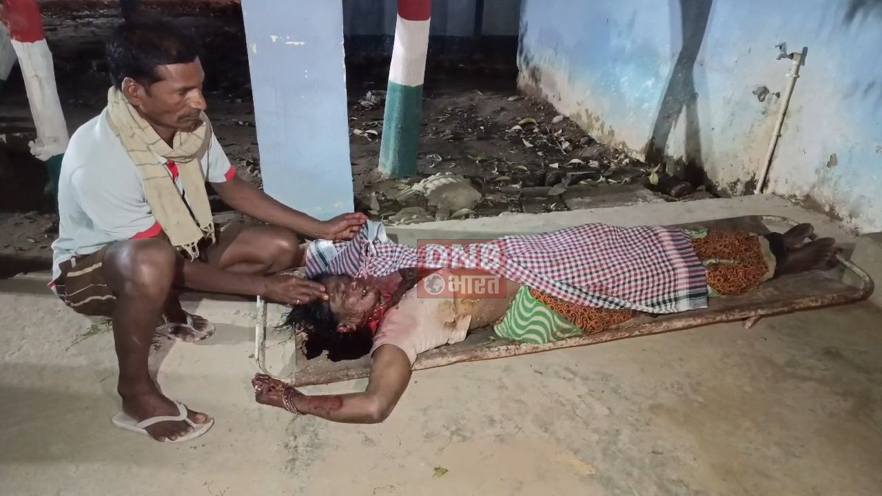 खेत में काम कर रहे महिला की अज्ञात बदमाशों ने धारदार हथियार से गला रेतकर की निर्मम हत्या, शरीर पर कई जगह चाकुओं के जख्म के निशान 2