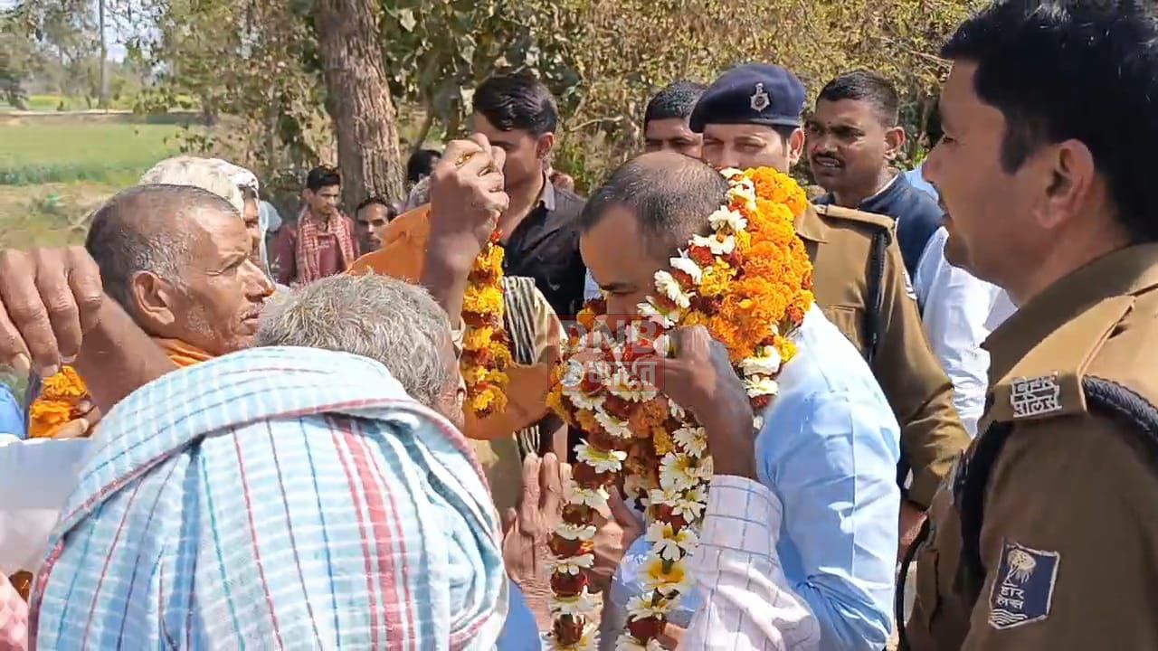 नालंदा: जदयू विधायक डॉक्टर जितेंद्र कुमार ने दामचक गांव में 5 करोड़ 30 लाख की लागत से किया सड़क का उद्घाटन 3