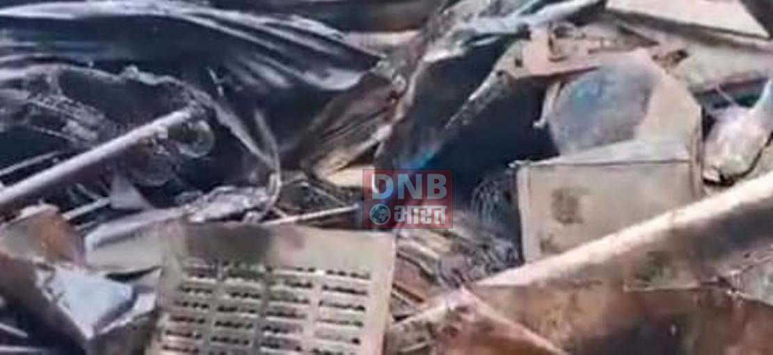 बेगूसराय में टेंट पंडाल के गोदाम में आग लगने से 30 लाख से अधिक की संपत्ति जलकर राख 2