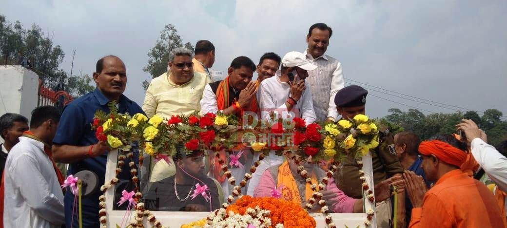 खेल मंत्री सुरेंद्र मेहता के बेगूसराय आगमन पर, केंद्रीय मंत्री, नगर विधायक सहित एनडीए कार्यकर्ताओं ने गर्मजोशी से किया स्वागत 4