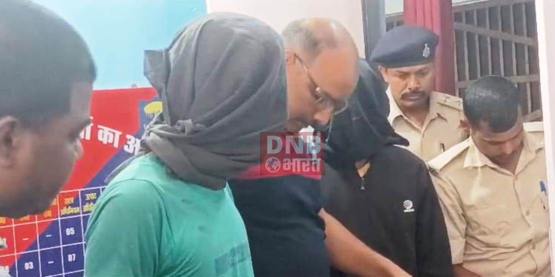 पत्रकार दीपक विश्वकर्मा पर हुए जानलेवा हमले का पुलिस ने किया उद्भेदन, गोलीकांड में शामिल पत्नी समेत चार गिरफ्तार, पत्रकार की पत्नी ने ही प्रेमी संग मिल कराया था जानलेवा हमला 3