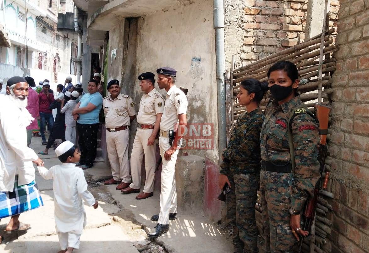 पूर्व सरपंच मो कमरूद्दीन के निधन से बरौनी प्रखण्ड क्षेत्र में शोक की लहर, समाजसेवी व जनप्रतिनिधियों ने दी अंतिम विदाई 3
