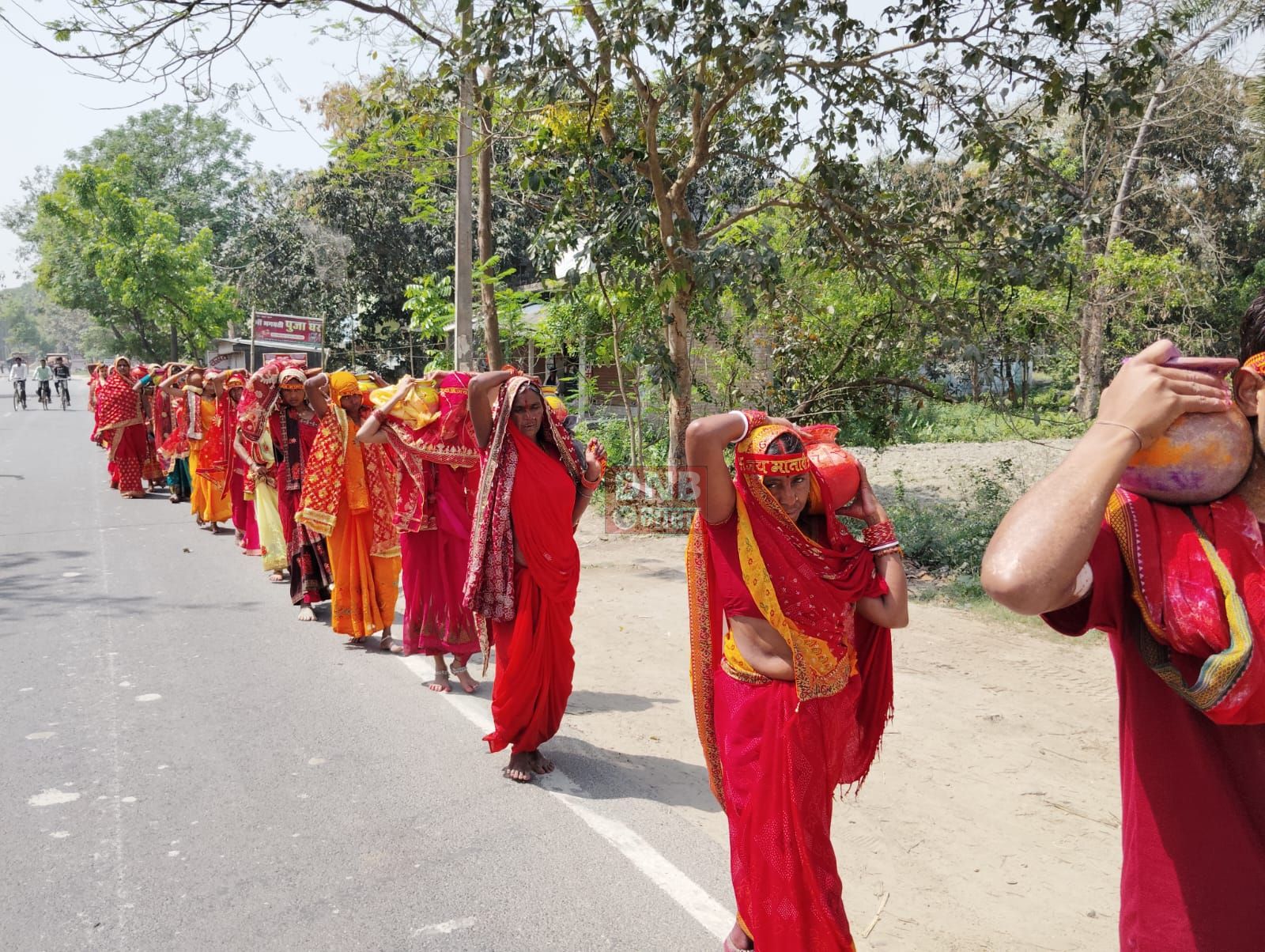 151 कुमारी कन्याओं के साथ निकाली गयी भव्य कलश शोभा यात्रा, कलश यात्रा के साथ ही मलमल्ला में यज्ञ हुआ शुरू 2