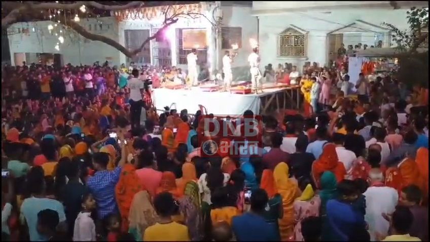 तेघरा के बजलपुरा गांव मे मां भगवती प्राण प्राण प्रतिष्ठा सह सतचंडी महायज्ञ के पांचवे दिन श्रद्धालूओ की उमड़ी भीड 2