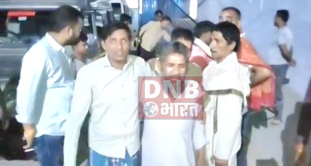 बेगूसराय में तेज रफ्तार अज्ञात वाहन ने मोटरसाइकिल सवार दो दोस्तों को कुचला, दोनों दोस्त की घटनास्थल पर ही दर्दनाक मौत, परिजनों में मचा कोहराम 4