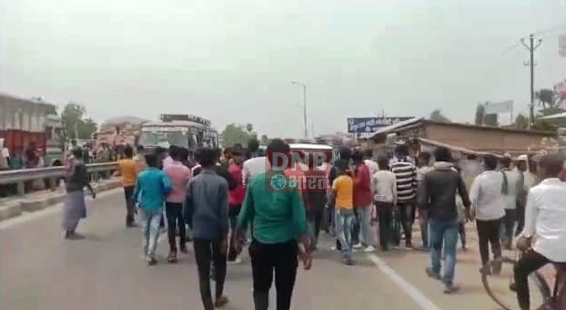 बेगूसराय में अज्ञात वाहन के चपेट में आने से एक महिला की दर्दनाक मौत, गुस्साए लोगों ने हंगामा कर वाहन में किया तोड़फोड़ 2