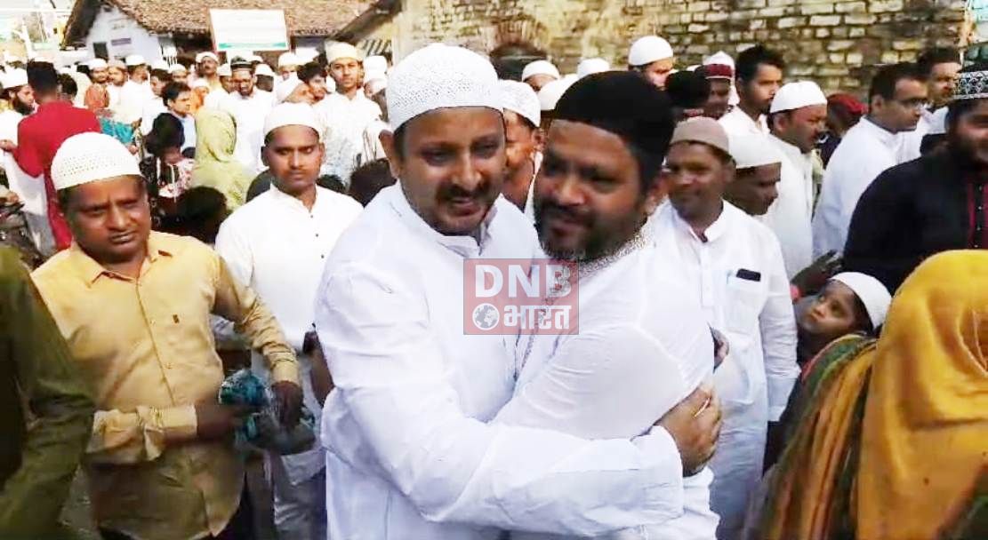 देश भर में आज‘ ईद-उल-फ़ितर’ का त्यौहार पुरे धूमधाम से मनाया जा रहा है 3