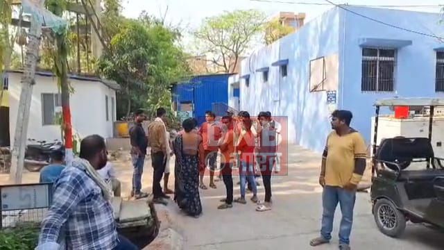 नौकरानी से प्रेम प्रसंग मामले में मालिक ने दी जान, परिजनो ने नौकरानी पर ब्लेक मेल करने का लगाया आरोप,पुलिस कर रही है जांच 3