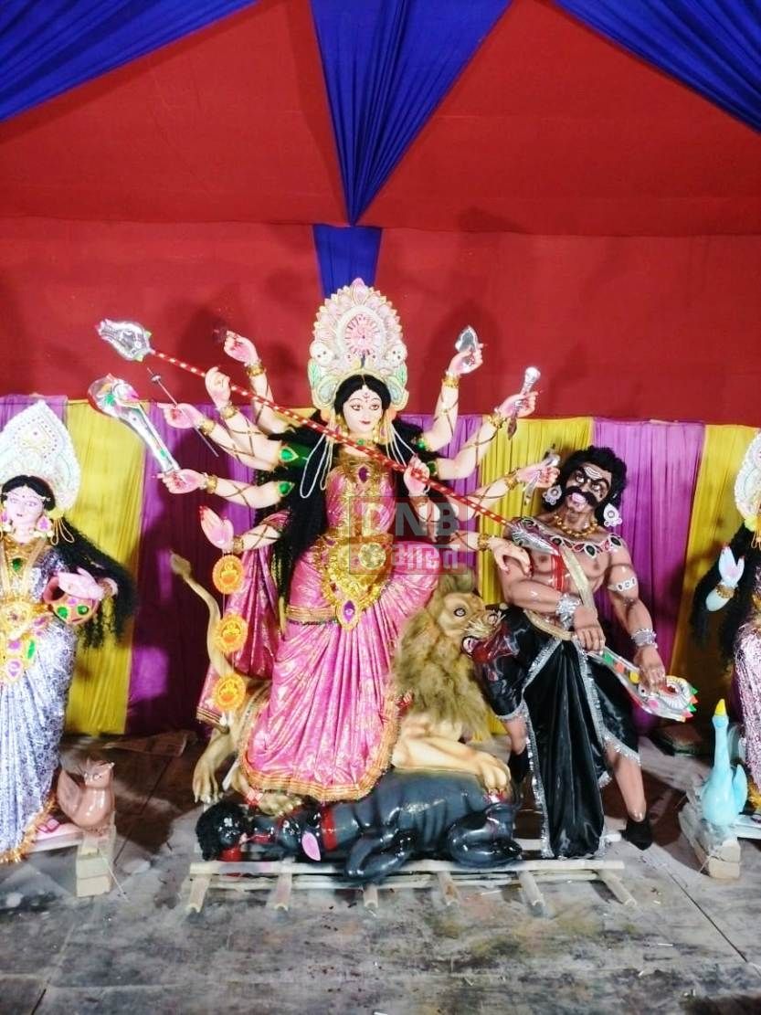मानव समस्त चराचर के लिए पराक्रमी हो जाता है ऐसा मनोरथ पूर्ण करने वाली है असुरारी वाली मां जगदम्बा - मुकेश कुमार मिश्र 2