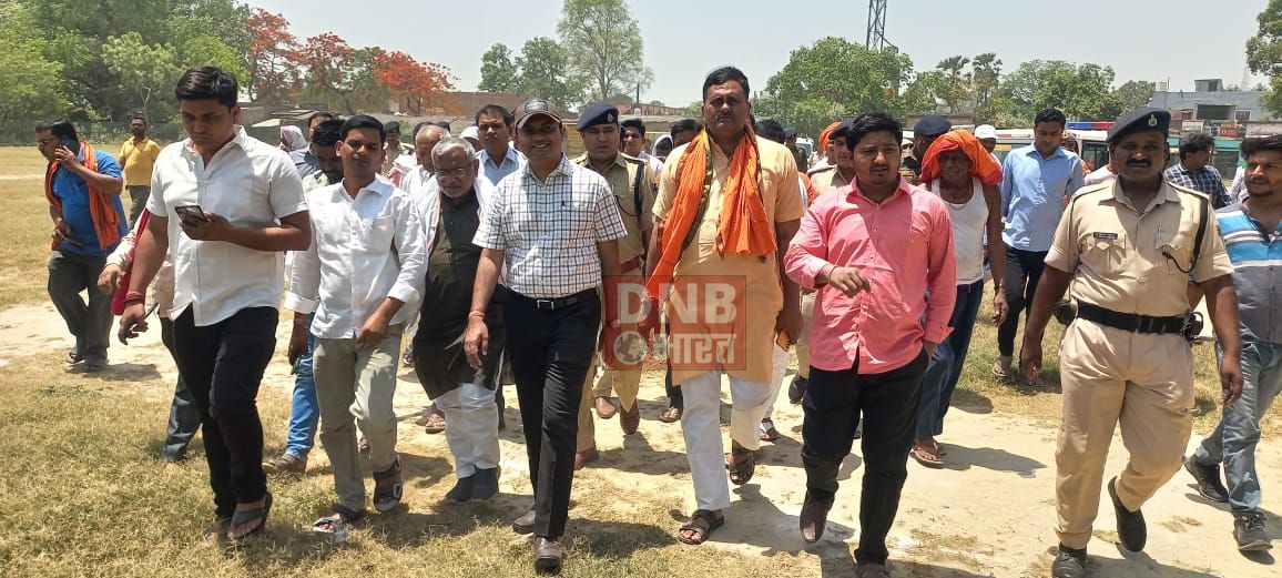 बछवाड़ा में सीएम नितीश कुमार की चुनावी सभा को लेकर डीएम व् एसपी समेत पदाधिकारियों की टीम ने किया निरीक्षण 2