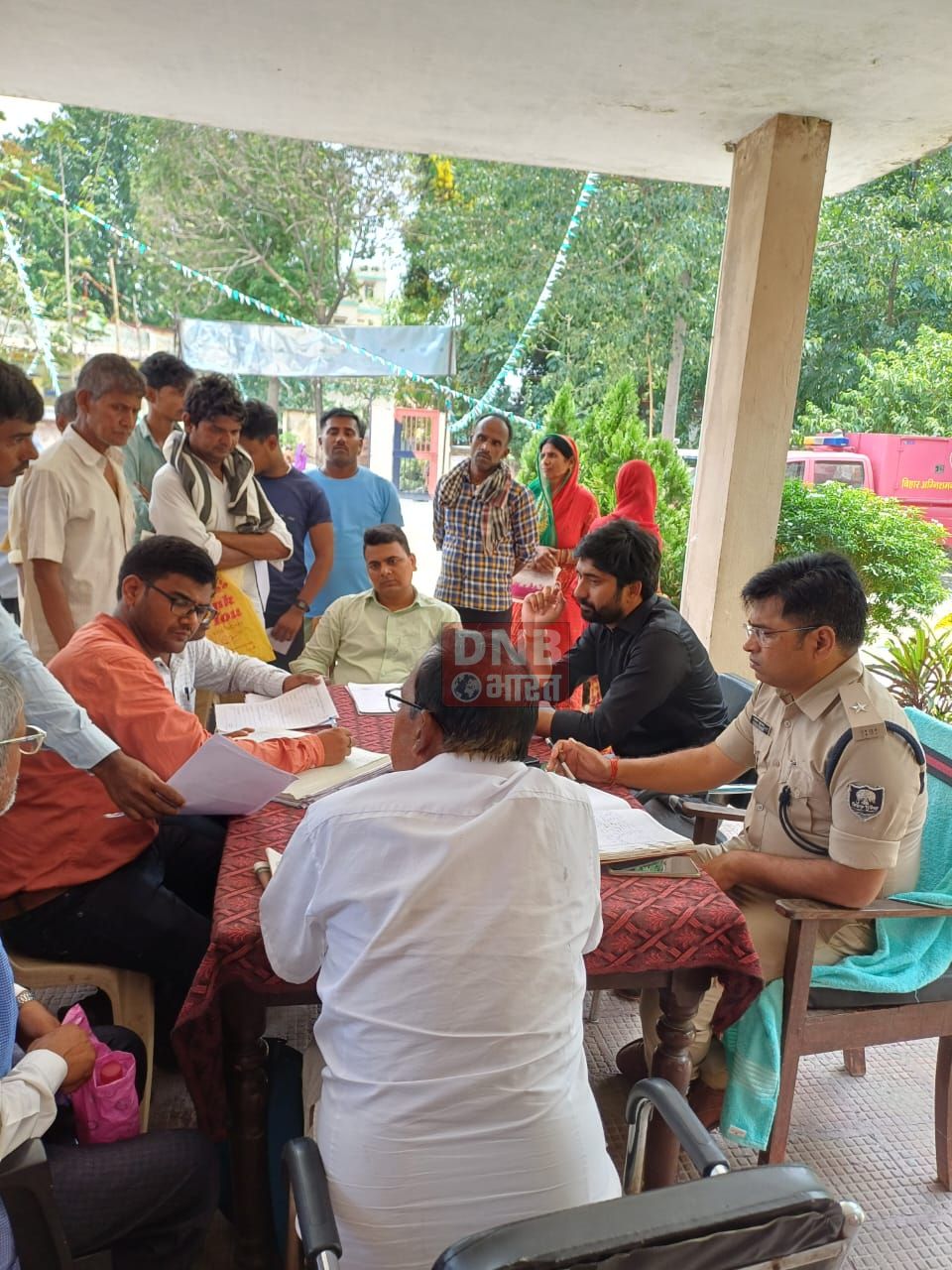 भगवानपुर थाना परिसर में जनता दरबार का किया गया आयोजन, एक मामले का हुआ निष्पादन 2