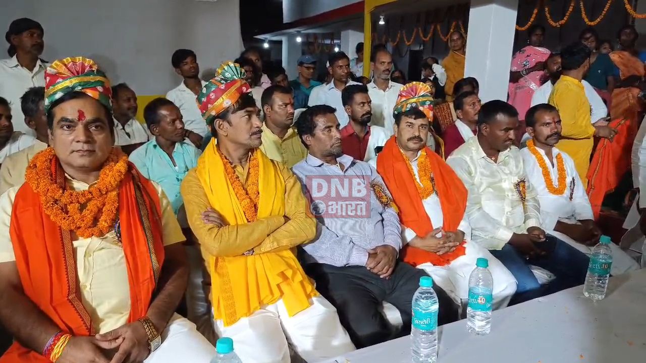 नालंदा लोकसभा से निर्दलीय प्रत्याशी चौहरमल जयंती समारोह कार्यक्रम में की शिरकत,पूजा अर्चना कर मांगी जीत की दुआ 2