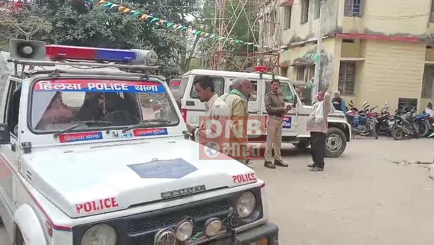 नालंदा: नकली नोट के गड्डी देकर जेवरात ठगी करने वाला दो व्यक्ति को स्थानीय लोगों ने पकड़कर की धुनाई,  बाद में पुलिस को सौंपा 2