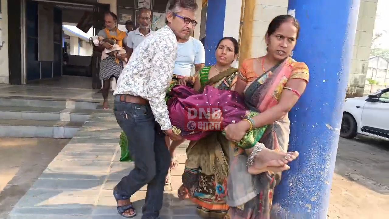 हाइवा ट्रक और स्कॉर्पियो के बीच जबरदस्त टक्कर, स्कॉर्पियो के उड़े परखच्चे,एक युवक की मौत,चार जख्मी 2