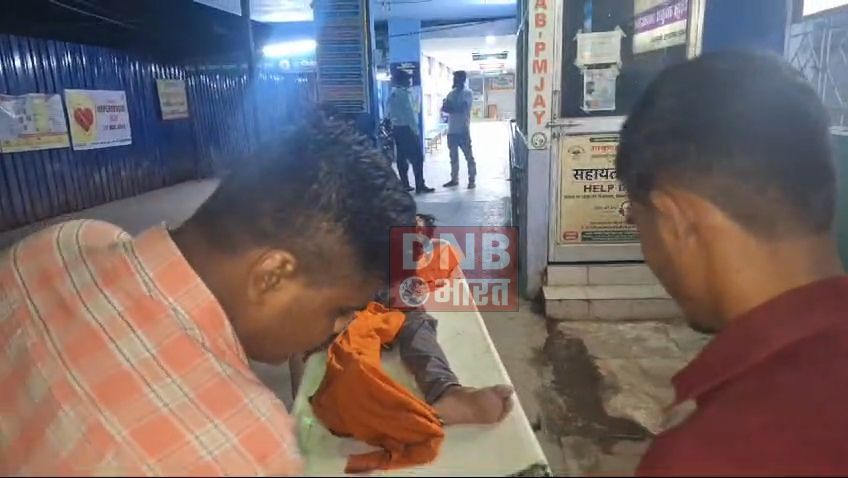 बेगूसराय में तेज रफ्तार स्कार्पियो ने बाइक सवार युवक को मारी ठोकर ,युवक गंभीर रूप से जख्मी, सदर अस्पताल में भर्ती 2