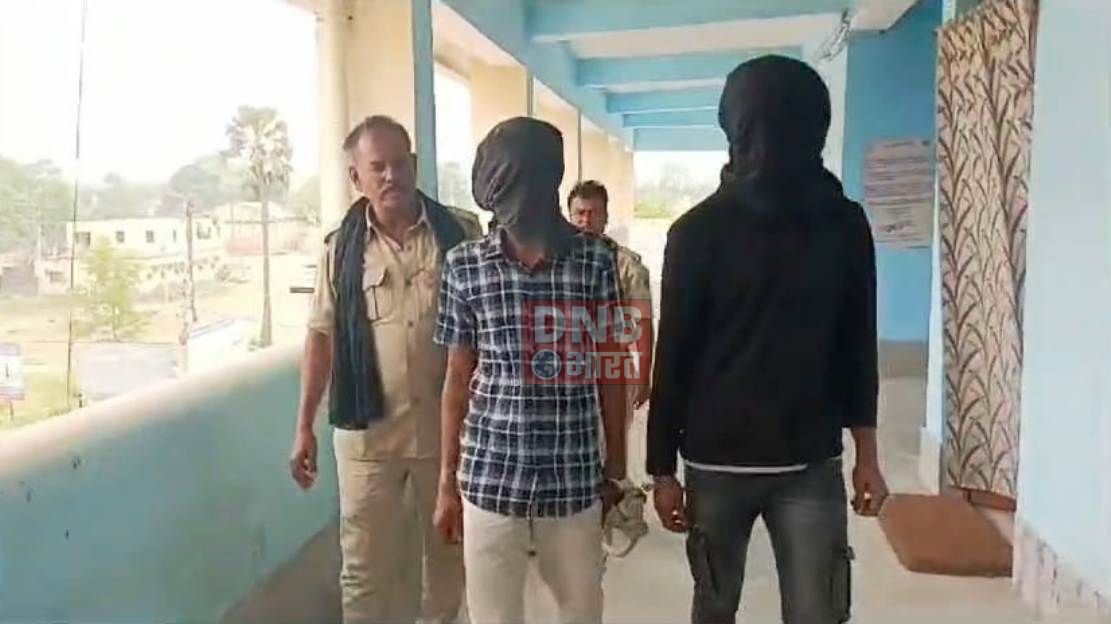 बेगूसराय में दामाद के द्वारा ससुराल पहुंचकर दहशत फैलाने के लिए अंधाधुंध फायरिंग करने के मामले में पुलिस ने दो लोगों को दो देशी पिस्तौल, 7 जिंदा कारतूस और एक स्कॉर्पियो गाड़ी साथ किया गिरफ्तार 2