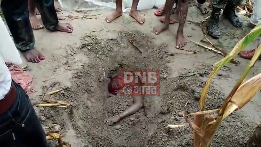 खगड़िया में एक दिन पूर्व गायब हुई महिला का शव मकई खेत से बरामद, हत्या की आशंका 2