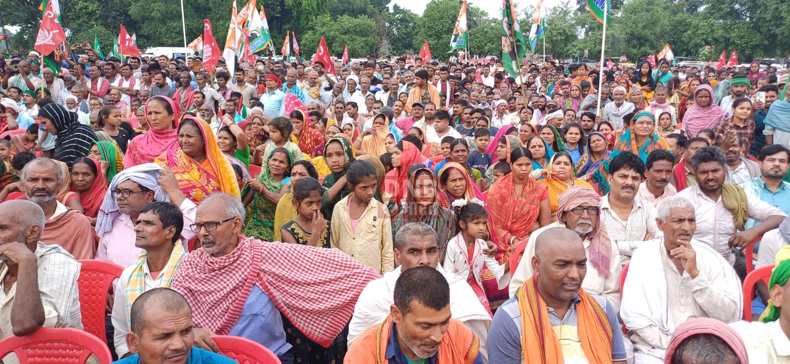 मोदी से बड़ा झूठा प्रधानमंत्री इस दुनिया में नहीं मिलेगा, वो इतराना झुठ बोलते हैं कि गोबर को भी हलुआ बना देते हैं – तेजस्वी यादव 5
