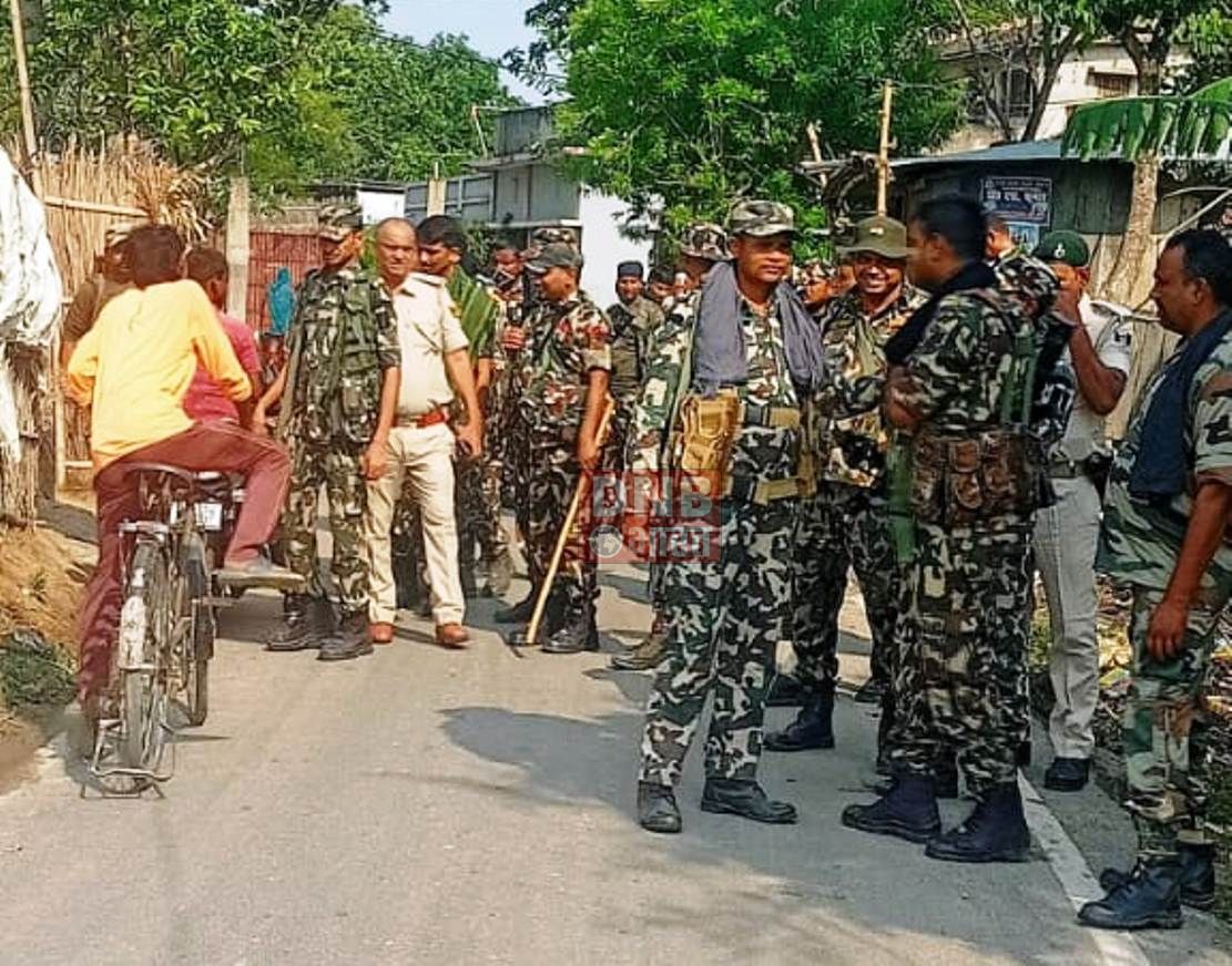 लोकसभा चुनाव को लेकर प्रशासन अलर्ट, दूसरे दिन भी निकाला गया फ्लैग मार्च 3